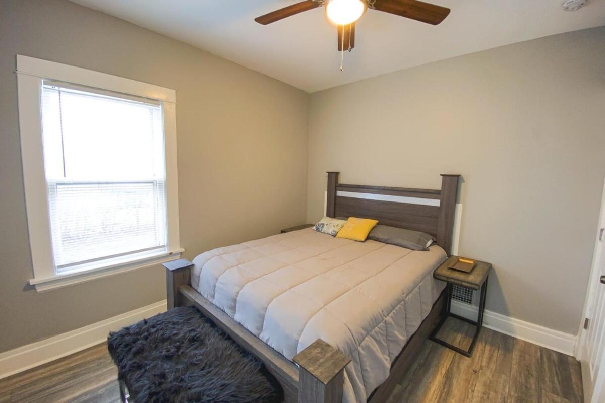 Large 6Br, 2 Bath In Niagara Falls Exterior photo